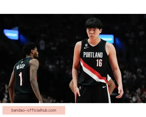 开拓者迎战快船杨瀚森能否出场小卡力争三连胜 开拓者迎战快船杨瀚森能否出场小卡力争三连胜